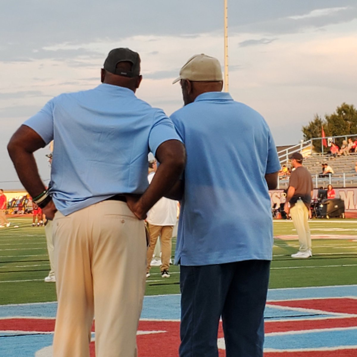 L Selmon tweet media