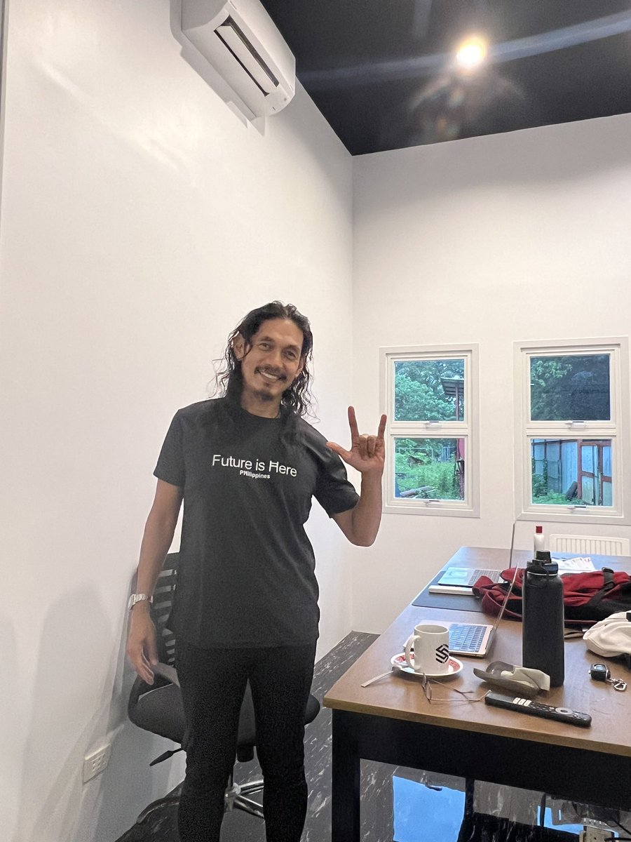 Hbaramir's tweet photo. Blessed and Highly Favored
@phygitalname #Web23 #HelloFuture #HBARbarians https://t.co/erKGGVaECI