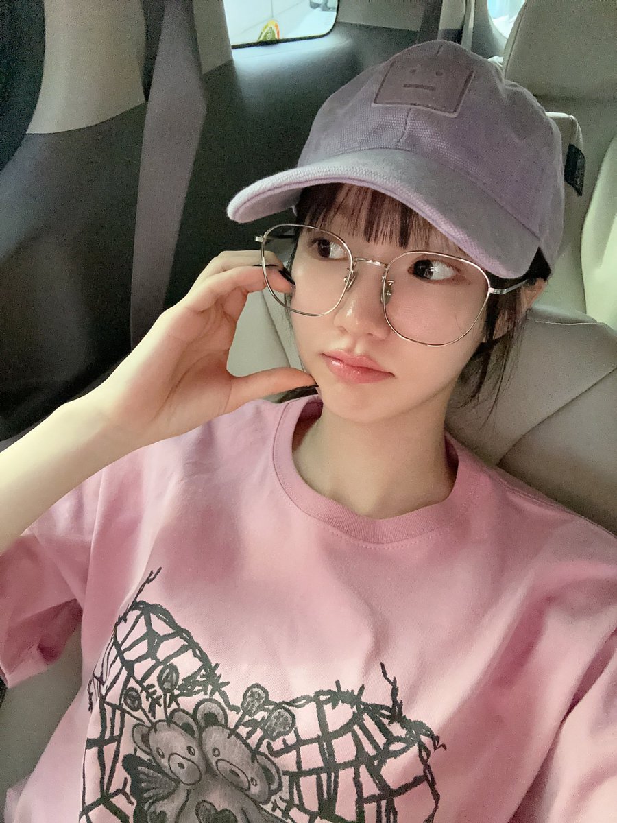 wooahpics_'s tweet photo. #nana ~ weverse update https://t.co/yem0B0IdoZ