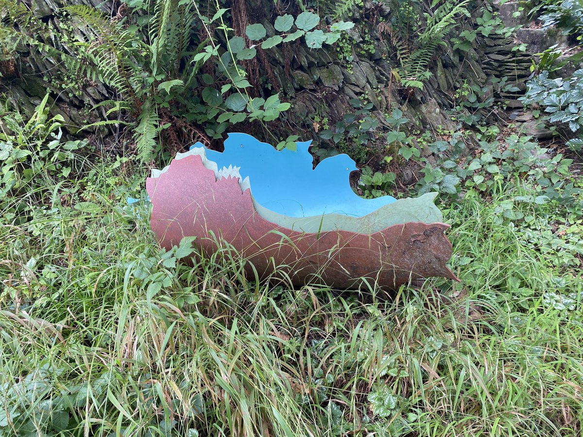 GaragelandMag's tweet photo. The atmospheric Broomhill Sculpture Garden had hundreds of sculptures dotted around acres of woodland which tumbles down to a babbling stream. This is attached to the Broomhill Art Hotel which has film themed rooms and an excellent restaurant. 
@BroomhillEstate https://t.co/uyZmiFLCOq