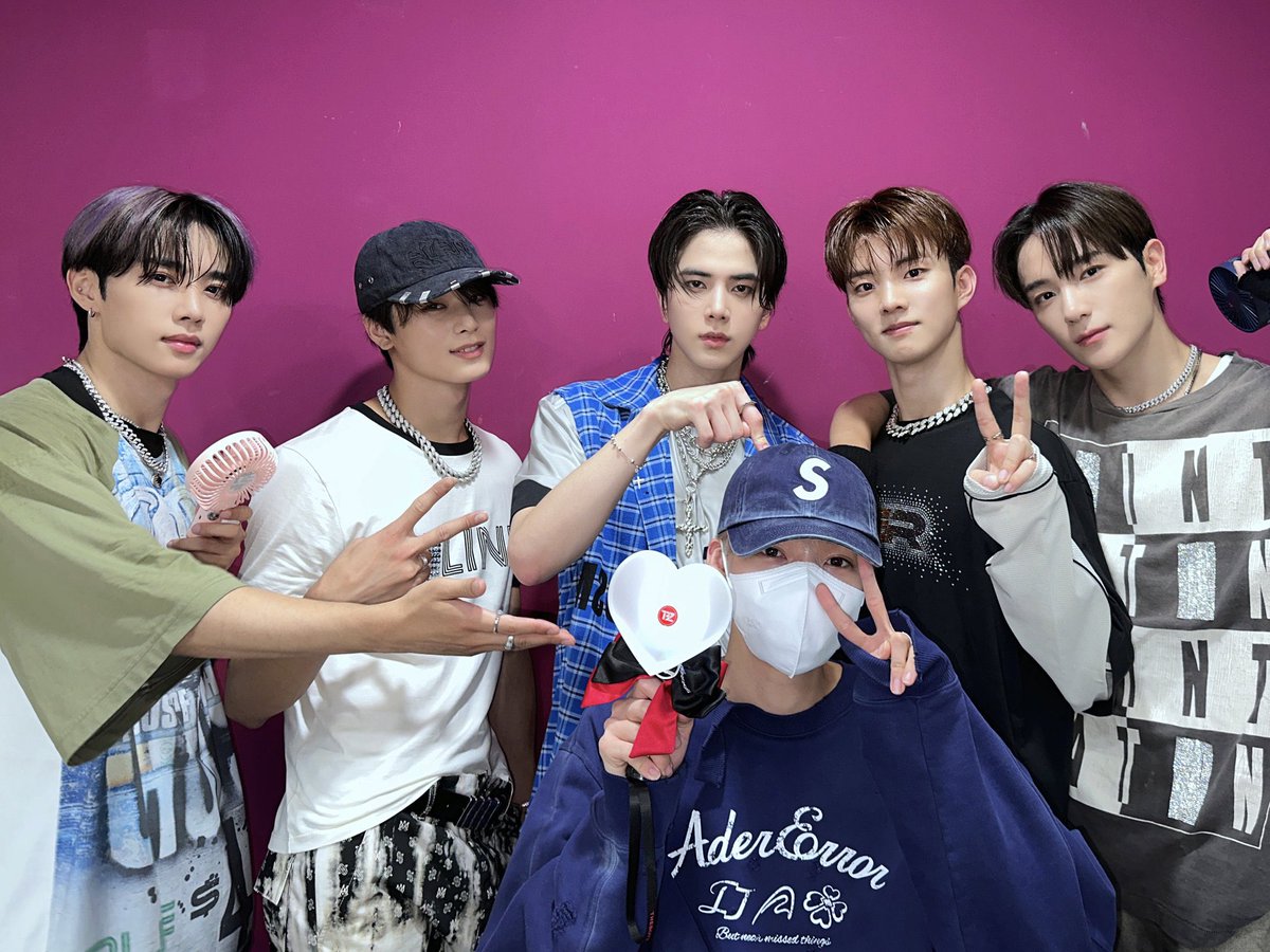 when you’re in a “the #1 deobi” competition but tbz themselves are ur competitors