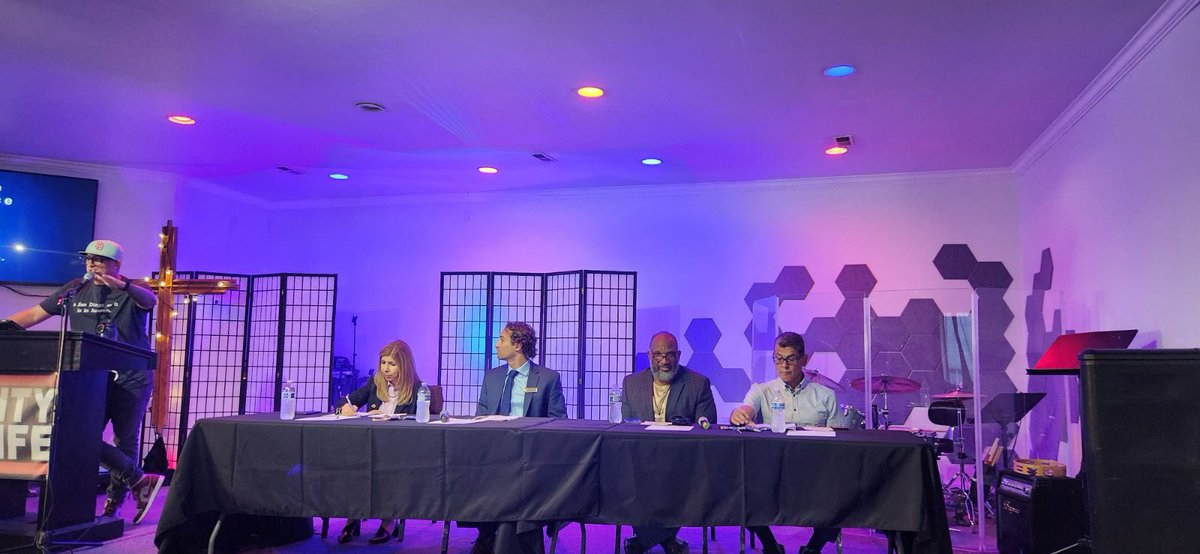 We had a great panel discussion on gun violence prevention for our No Shots Fired “Season of Peace” Town Hall with <a href="/SDDistAtty/">SD District Attorney</a> Summer Stephan, <a href="/cidgmartinez/">Cid Martinez</a>, Ethan Murray representing <a href="/SenBlakespear/">Senator Catherine S. Blakespear</a>, and I’m looking forward to us making an impact in the region of San Diego.
