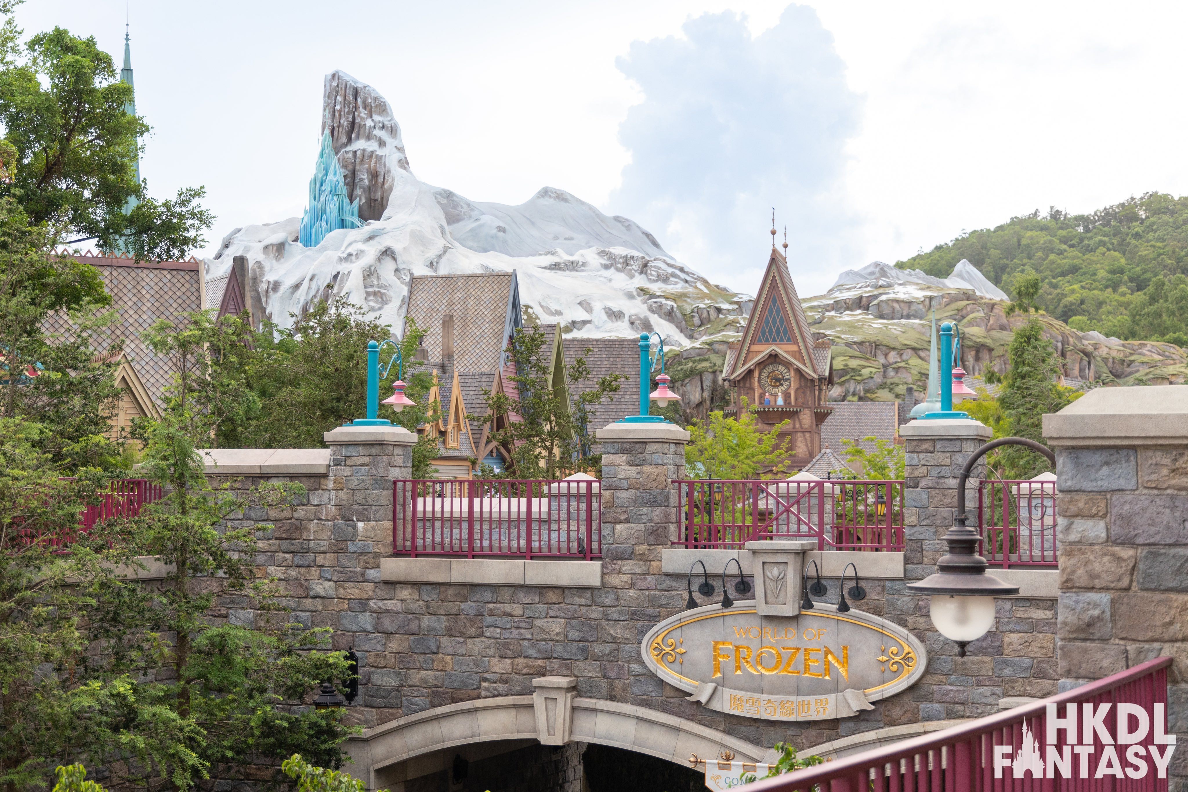 WorldofFrozen - World of Frozen [Hong Kong Disneyland - 2023] - Page 11 F4cZlrEaAAAHyWg?format=jpg&name=4096x4096