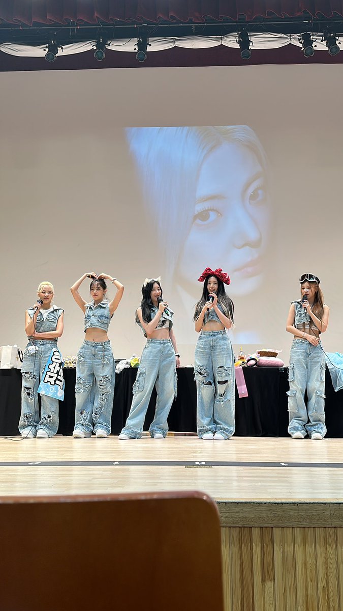 나의 2번째 팬싸 다음팬싸가 군대전 마지막이라니 ㅠㅠㅠ 이제 말좀 할수있는디….