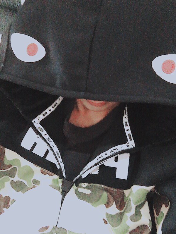 thvampcraft's tweet photo. ­­

            𝚟𝐢n's 𝕧iny𝐥 ★—̳͟͞͞💭 𝐜𝚑ōc𖦹 𑁯ᰍ 𝚋ē͜͡a𝕣!

­­­­­­­­ ­­ https://t.co/gu53yY0mY3
