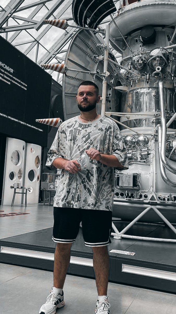 I haven't been here for a long time.
How are you?👁