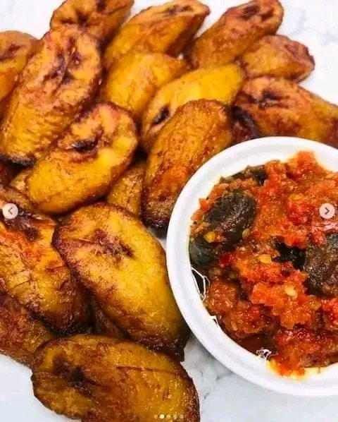 chynafoods's tweet photo. Dear Obedients,
As we keep our eyes on the judiciary, have a sumptuous meal this morning.
Don't forget to drop your handles. like, comment and retweet. Good morning good family. https://t.co/qwLEPhHaKb