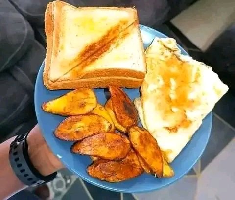 chynafoods's tweet photo. Dear Obedients,
As we keep our eyes on the judiciary, have a sumptuous meal this morning.
Don't forget to drop your handles. like, comment and retweet. Good morning good family. https://t.co/qwLEPhHaKb
