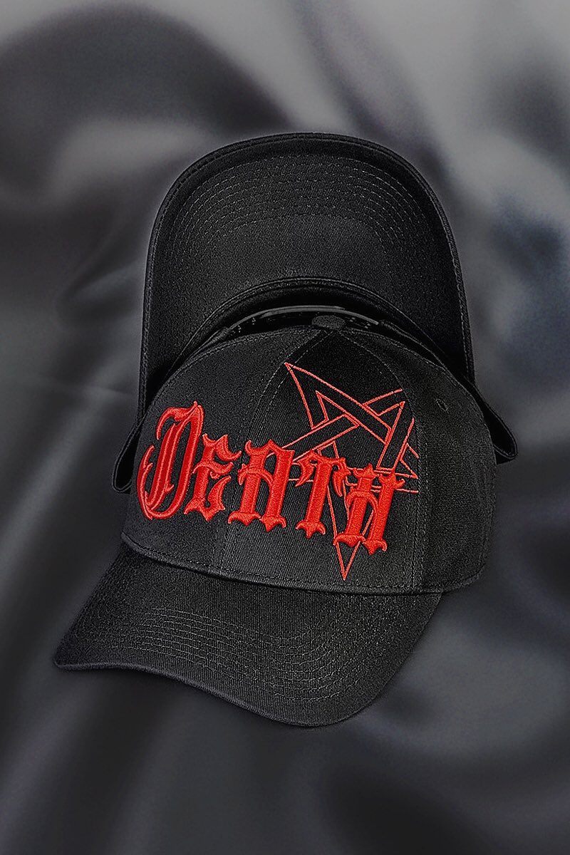 LugusAsylum's tweet photo. #Casquettes #Caps #Berretti #Hyraw #France dispos à #ASYLUM @Lyon 💀🧢☠️
#Passion #Skull #Crâne #TêtedeMort #Octopus #Cthulhu #Death #Casquette #Cap #Rock #Metal #Gothic #Macabre #Look #Style #StreetGoth #Mode #Shopping #ShoppingLyon #LyonShopping #LugusAsylum #ASYLUM #Fashion https://t.co/Dg0pWTffkH