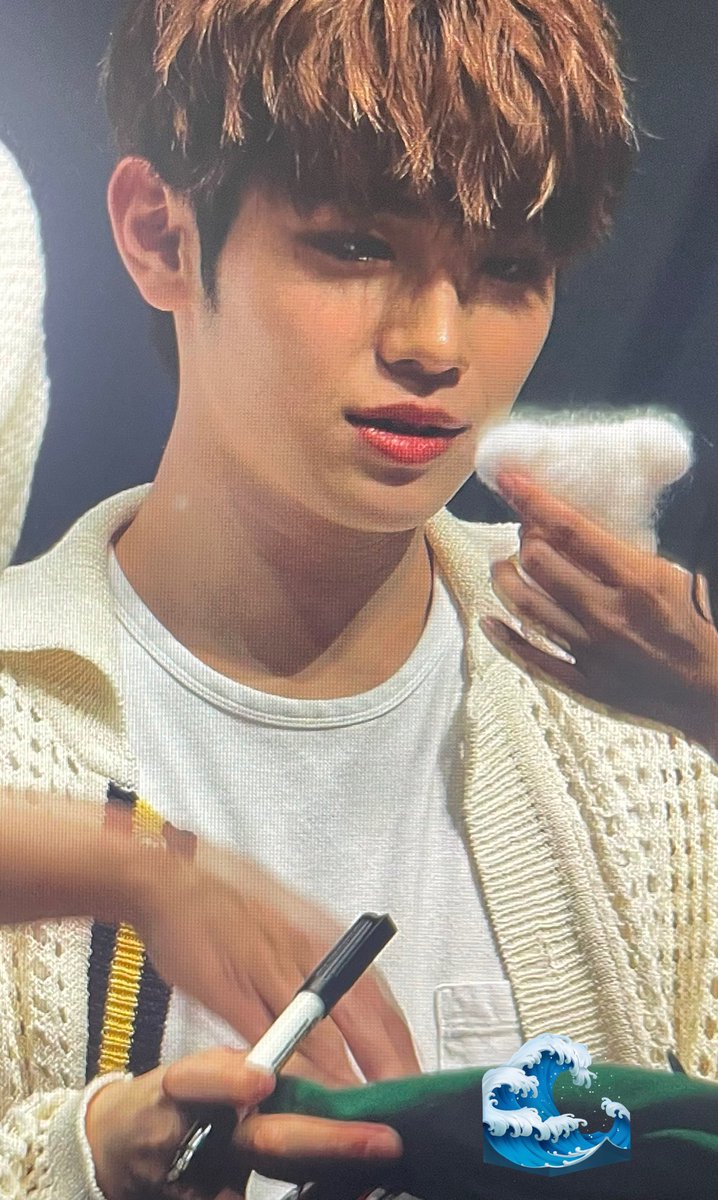 하ㅏㅏㅏㅏㅏ이사진 너무웃겨 우뜩함