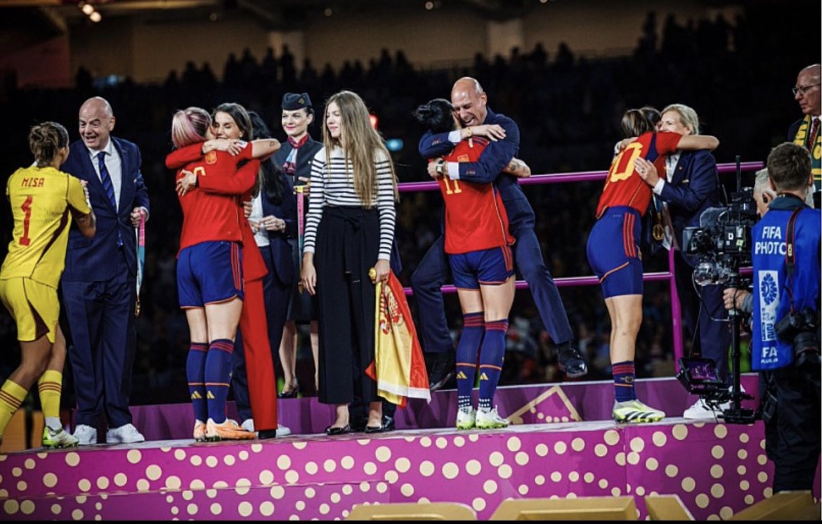 AntonioMaestre tweet media