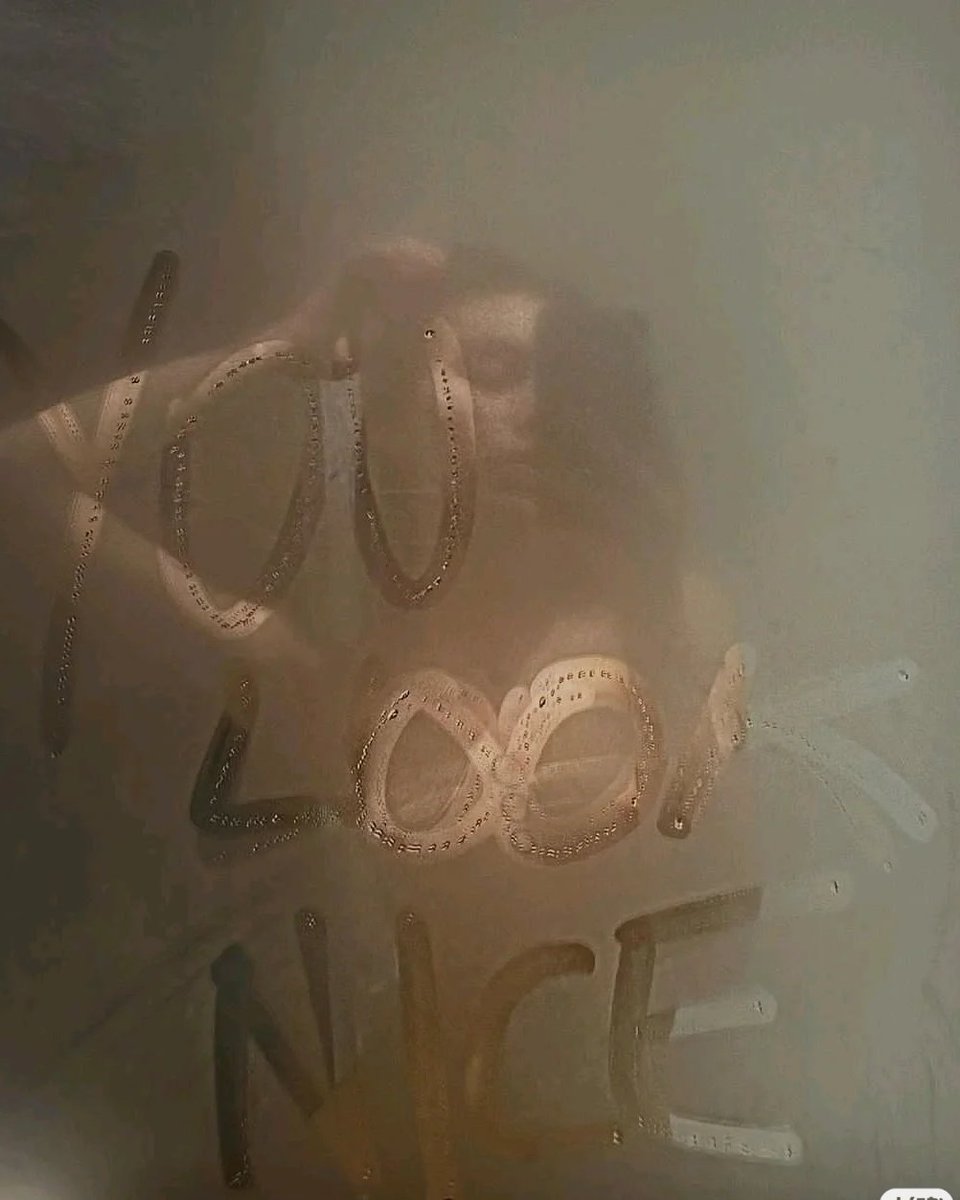 Nancyy2296's tweet photo. I'm a 17 year old girl living in Los Angeles, coming to Twitter for the first time, hoping to meet some guys who can take me on a tour or accompany me, if you are also interested, please follow me ＃follow  ＃friene #BBNaijaAllStars  #MeToo  #TrumpMugShot  #JawanTrailer https://t.co/r4VzXq1rC7