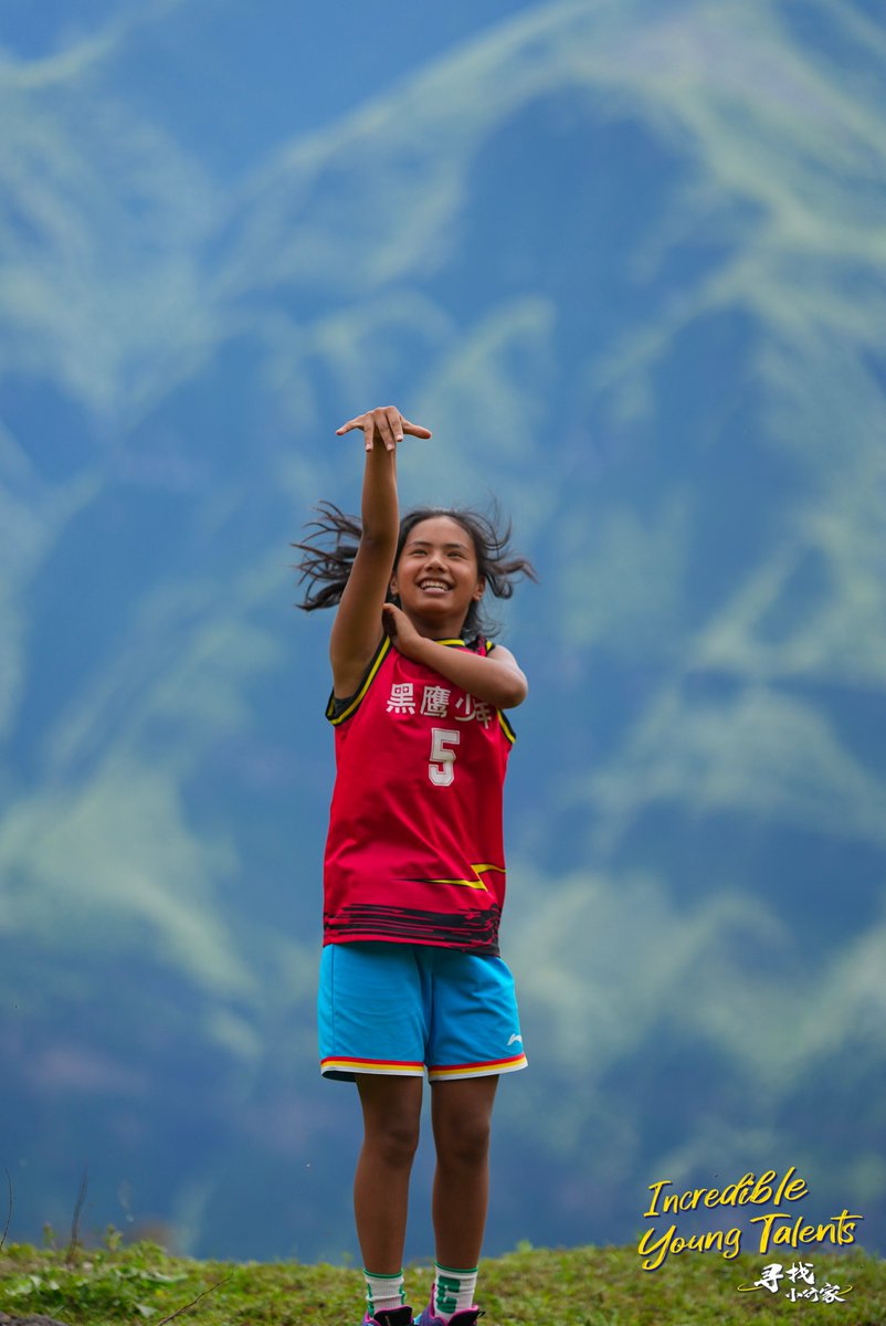 CGTNOfficial's tweet photo. Photo story: Rural girl from Sichuan chases her basketball dream #Talent https://t.co/vm9KP3XZAw https://t.co/Olebifqyf4