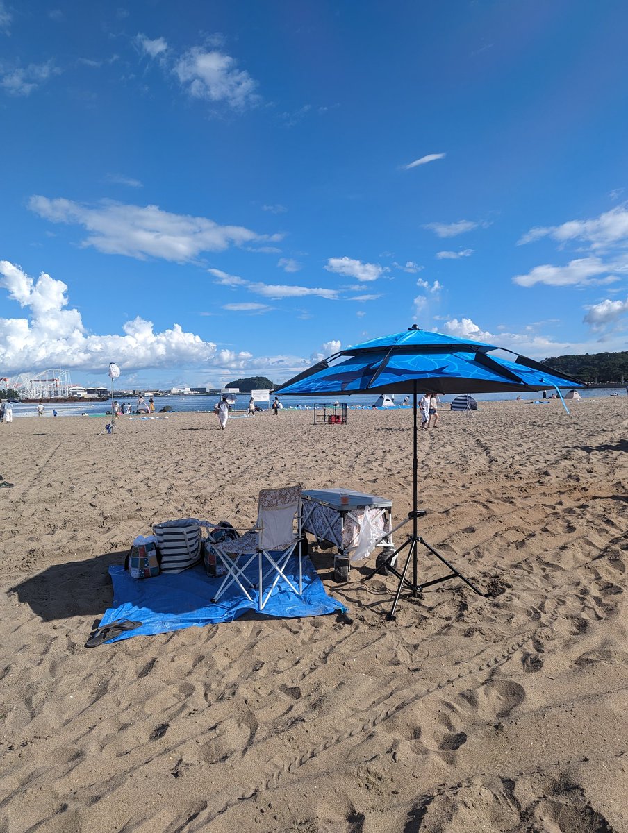 adionne87's tweet photo. 車なしでも海🏖️行けるように工夫してみた！
電車ですごい目で見られたけど🤫 https://t.co/5fGhGgWbuW