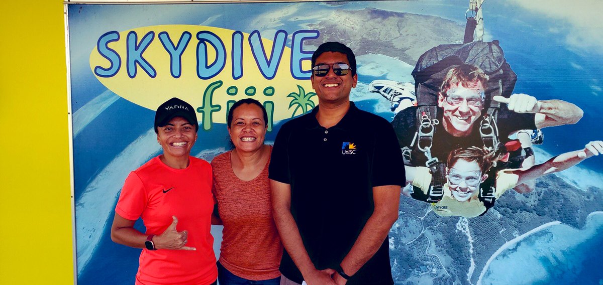 towerpower_jt's tweet photo. Jumping out #C182 #FL130 over #DENR with the lil sis @MereiaT_ &amp; @Monal_Lal 🤩 @blueskiesfiji 🤙🏽 @joyceaviation Vinaka Vakalevu! I’ll do it again! https://t.co/anysEDnnnm