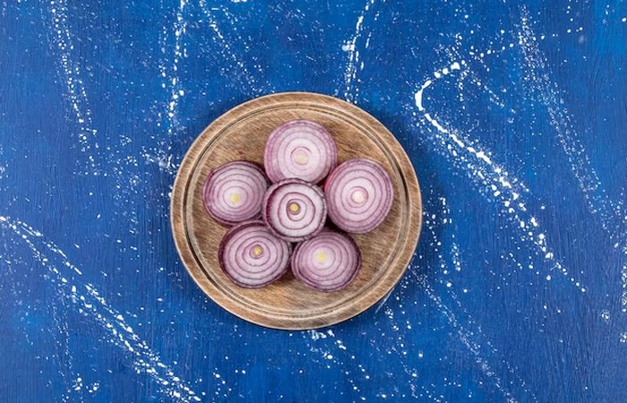 gujratsamachar's tweet image. ડુંગળી ખાધા બાદ મોઢામાંથી આવતી દુર્ગંધથી છુટકારો મેળવવા ફોલો કરો આ 3 ટિપ્સ
#Health #Onion #BadOdour 
gujaratsamachar.com/news/health/fo…