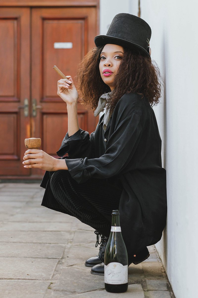 Llet's pop the corks and celebrate the 35-7!
#capetownsbestkeptsecret