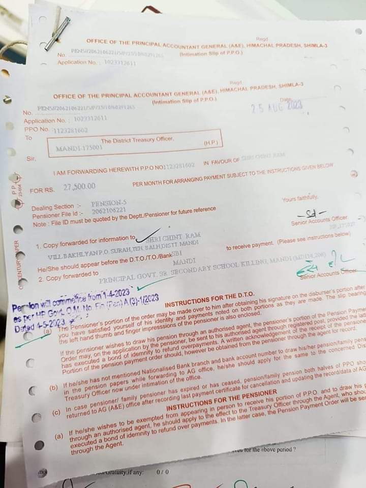 फर्क साफ़ है 

खबर हिमांचल से

NPS के तहत 2790 रुपए से सीधे 27500 रुपए OPS साथ में DA के लाभ के साथ सरदारी लाल जी बने हिमाचल के पहले OPS से सेवानिवृत्त कर्मचारी ।

#भारत_मांगे_OPS 
#कर्मचारियों_का_हक_OPS 
<a href="/vijaykbandhu/">Vijay Kumar Bandhu</a> <a href="/Aamitabh2/">Amitabh Agnihotri</a> <a href="/sachin_sharma05/">SACHIN KUMAR SHARMAअटेवा/NMOPS BAGHPAT(2.4k)</a> <a href="/Sachin_sharma59/">Sachin Kumar Sharma (अटेवा/NMOPS BAGHPAT)(1. 16k)</a> <a href="/myogiadityanath/">Yogi Adityanath</a>
