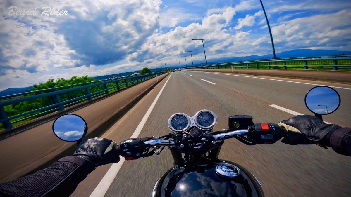 agohigebike's tweet photo. 2nd channel !!  出塩文殊堂！
本チャンネルは今週はお休みです💤

[025] Bonneville T120 Deshio Monjudo, Hydrangea Temple | Pure Exhaust Sound [2023 Summer]
https://t.co/JSn7Y1uczy https://t.co/wrR1c7ibVo
