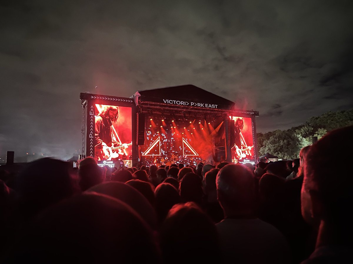 paulochopper's tweet photo. Took my teen son to see The Strokes last night @allpointseastuk for his first proper gig. They were great but hope he doesn’t think gigs are usually that quiet https://t.co/JaC64hdZVZ