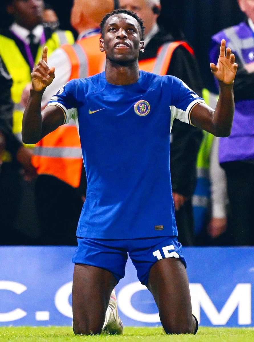 LDNFootbalI's tweet image. The first of many goals for Chelsea… 💫