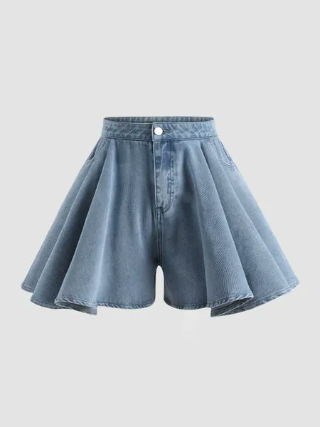 I just received Ruffle Hem Denim Shorts from Sm0keyZeu5 via Throne. Thank you! throne.com/boardgameyogi #Wishlist #Throne