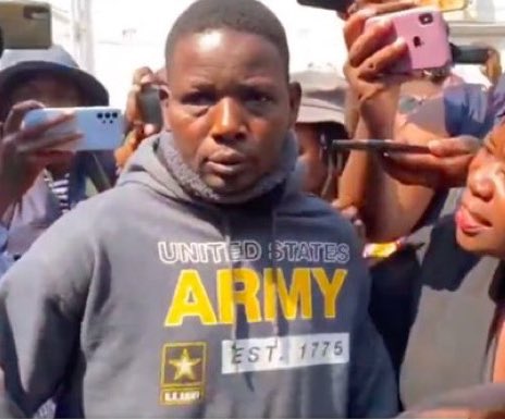 bbmhlanga's tweet photo. This is Gwati officer in Charge  CID admin Harare Central. #WhoAreYou #ZimDecides2023 https://t.co/sE3PgG2bAW