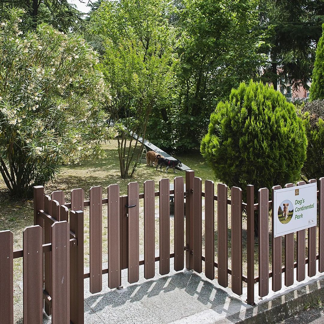 continental_it's tweet photo. #giornatamondialedelcane
Oggi è la giornata mondiale del cane.
Una presenza sempre più importante all'interno delle famiglie.
Al Continental Terme Hotel gli animali domestici sono ben accetti per passare le vacanze insieme.
Presente un'area sgambamento cani all'interno del parco. https://t.co/lN8EMzshLL