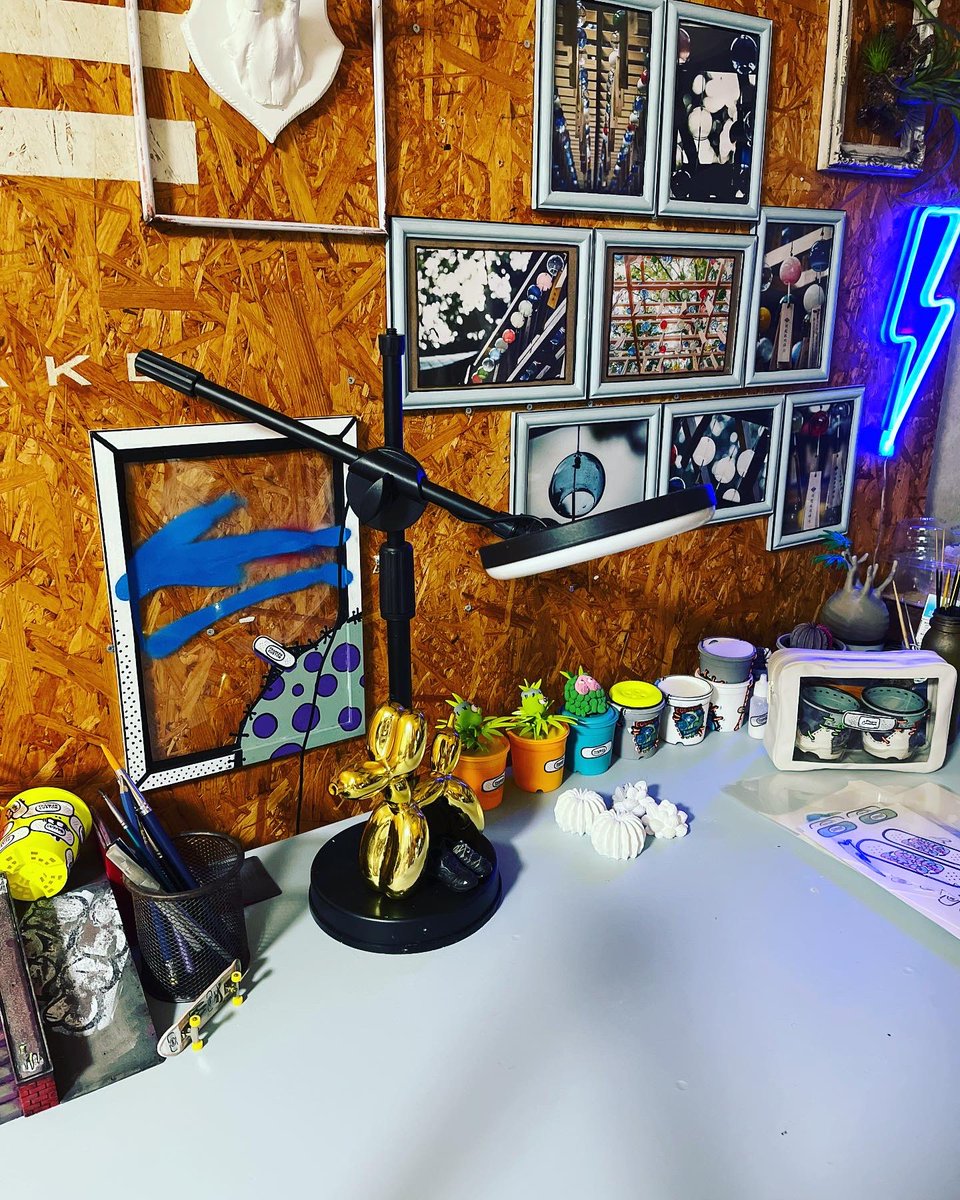 studiofake2's tweet image. 真北を向いて創作出来るようスペース増設🧟‍♂️
首がしんどくならないように高め&amp;amp;高さ調整可👌

#多肉植物 #다육식물  #肉质植物 #succulent  #plants  #echeveria  #リメ鉢  #franken_custom   #custom #BANSOCO #ばんそーこー