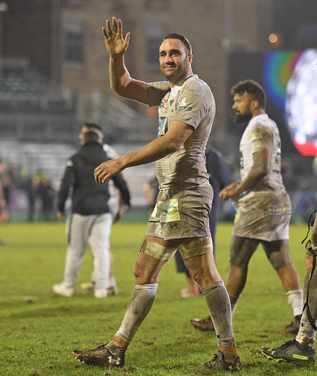 💛💙 𝐀𝐥𝐞𝐱𝐚𝐧𝐝𝐫𝐞 𝐋𝐚𝐩𝐚𝐧𝐝𝐫𝐲 𝐫𝐞𝐭𝐫𝐨𝐮𝐯𝐞𝐫𝐚 𝐬𝐨𝐧 𝐩𝐮𝐛𝐥𝐢𝐜 𝐚𝐮 𝐌𝐢𝐜𝐡𝐞𝐥𝐢𝐧 𝐜𝐞𝐭 𝐚𝐩𝐫𝐞𝐬-𝐦𝐢𝐝𝐢 ! 
Apres de longs mois d’incompréhension et de distance, Alexandre Lapandry, le troisième ligne emblématique des Jaune et Bleu contraint de mettre un