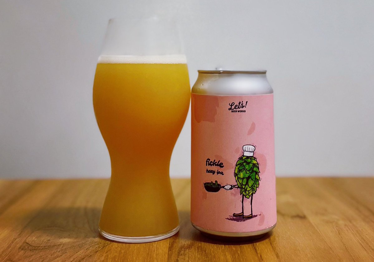 土曜は東十条のブルワリー
LetsBeerWorks
fickle(スタイル : Hazy IPA)で〜🍺