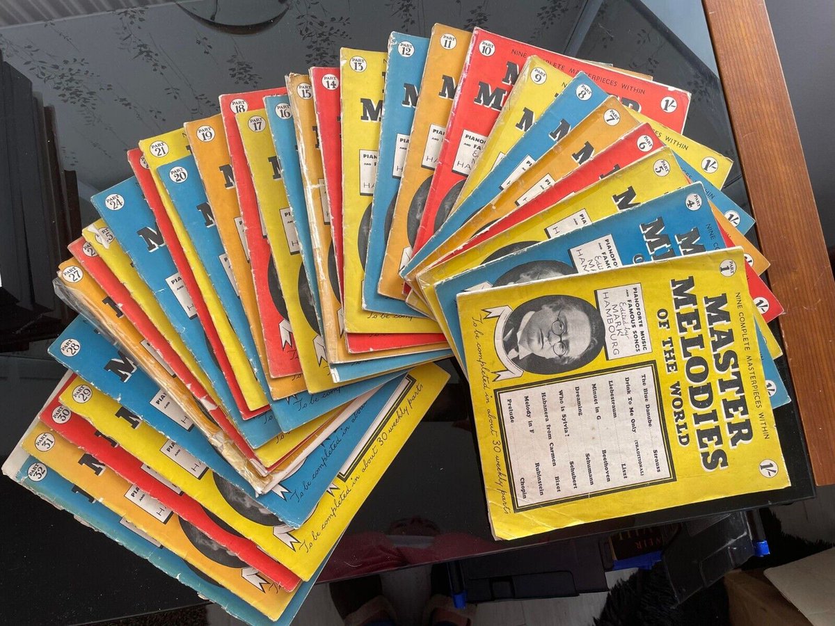 #ebay lot ending soon! Master Melodies of the World #Pianoforte #Music and Famous Songs Sheet Music Collection edited by Mark Hambourg. Nine complete masterpieces in each. 28 issues.  2,3,23 not included.
ebay.co.uk/itm/3549885172… <a href="/ebay/">eBay</a> #piano #sheetmusic #music
