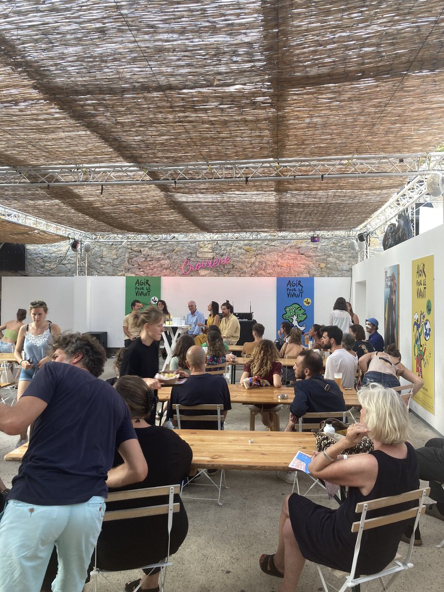 OsuPytheas's tweet photo. Passionnant débats pour le dernier café citoyen @Agirpourvivant  2023 @ActesSud « À quand le dernier BBQ ? » avec @thierrygauquel1 @brunepoirson #Elie_Favrichon et pour l’animation @NatachaTriou et @NicolasMeyrieux 

@CNRS_dr12 @INSU_CNRS @INEE_CNRS @univamu @ird_fr https://t.co/5RtnVD8jz0