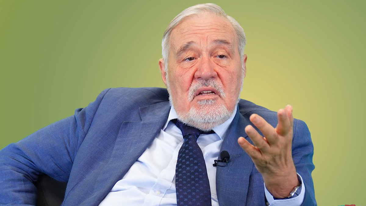 İlber Ortaylı: "Sığınmacılar konusunda kontrolü elden kaçırdık. Bu memlekette vatandaşlık parayla satılıyor. Tam bir felaket, büyük bir rezalet. Türkiye Cumhuriyeti vatandaşı olmak için bu tarihin çilesini çekmek gerek. Bu iş tam bir rezalet."