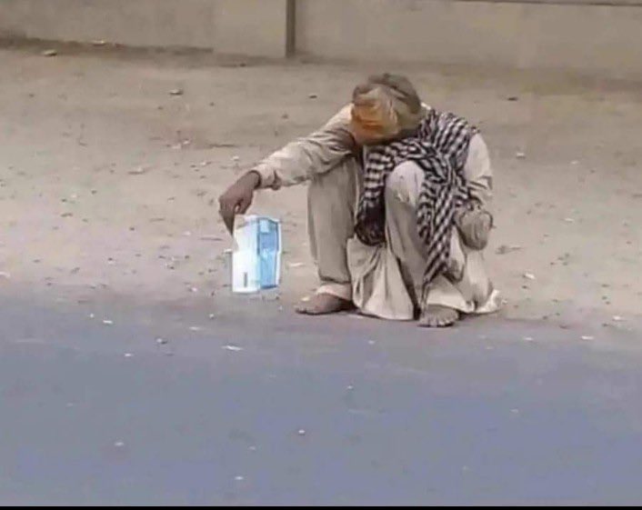 Hammad_Azhar's tweet photo. جناب کا اقبال بلند ہو۔۔عوام کی خیر ہے۔ https://t.co/UN3WoRlPwx