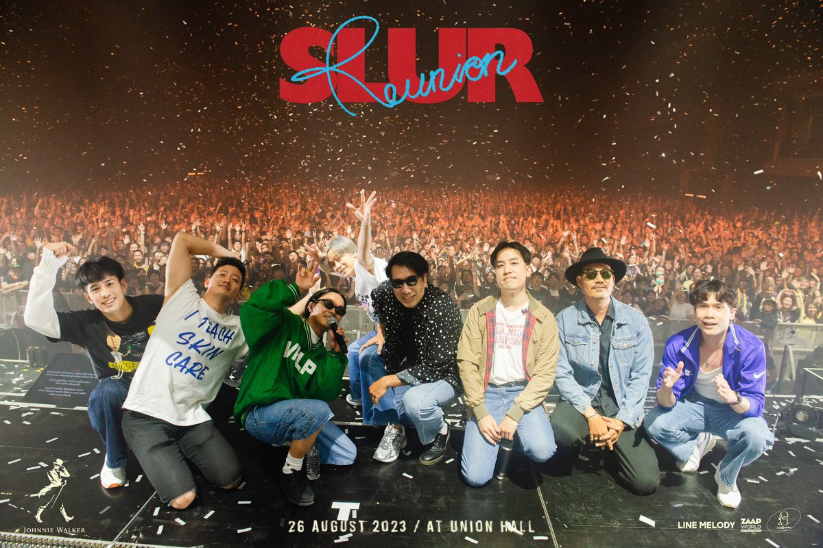 smallroom_tweet's tweet photo. กว่า 3 ชั่วโมงครึ่ง 42 เพลง
มันคือการรวมตัวครั้งยิ่งใหญ่
มากจนพวกเราไม่รู้จะอธิบายยังไง

ขอบคุณแฟนเพลงของ SLUR
ตั้งแต่อัลบั้มแรกจนถึงวันนี้
แล้วมา REUNION กันใหม่นะ !!

กลับบ้านกันดี ๆ นะทุกคน
ด้วยรักจากพวกเรา Smallroom ❤️

#JohnnieWalkerStyle #KeepWalking
#SLURREUNIONCONCERT https://t.co/8PCiSwNbao