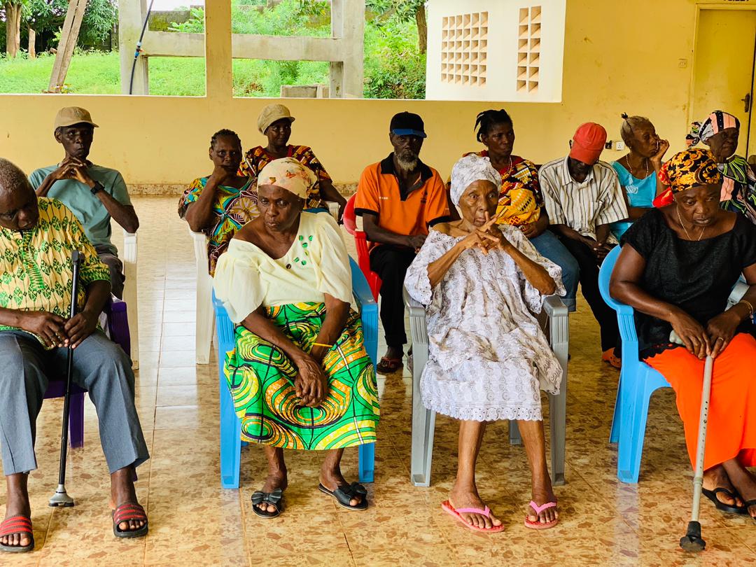 kar_melrose's tweet photo. In continuation of upholding the radical inclusion phenomenon of President Bio, I  today visited the King George's Home at the Grafton Community which a housing a total of 32 aged people including 20 female and 12 male. https://t.co/hRj3K36i5E