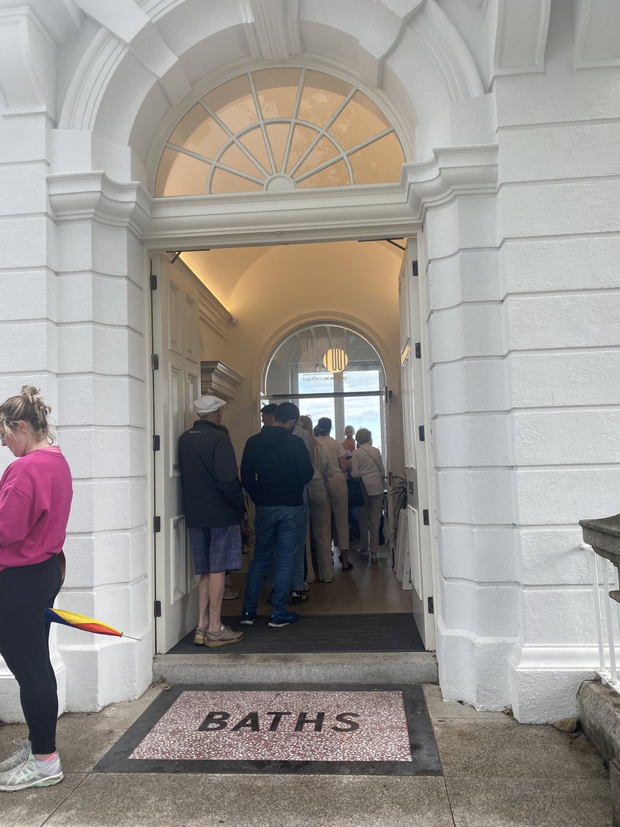 Johnny Walker tweet media