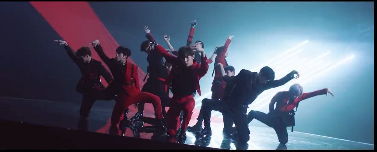 topeunsang's tweet photo. 4 years ago today, X1 released their legendary debut title track “Flash”.

#잘지내니엑스원_데뷔4주년이야
#4nniversaryX1
@x1official101 https://t.co/1bramtusvP