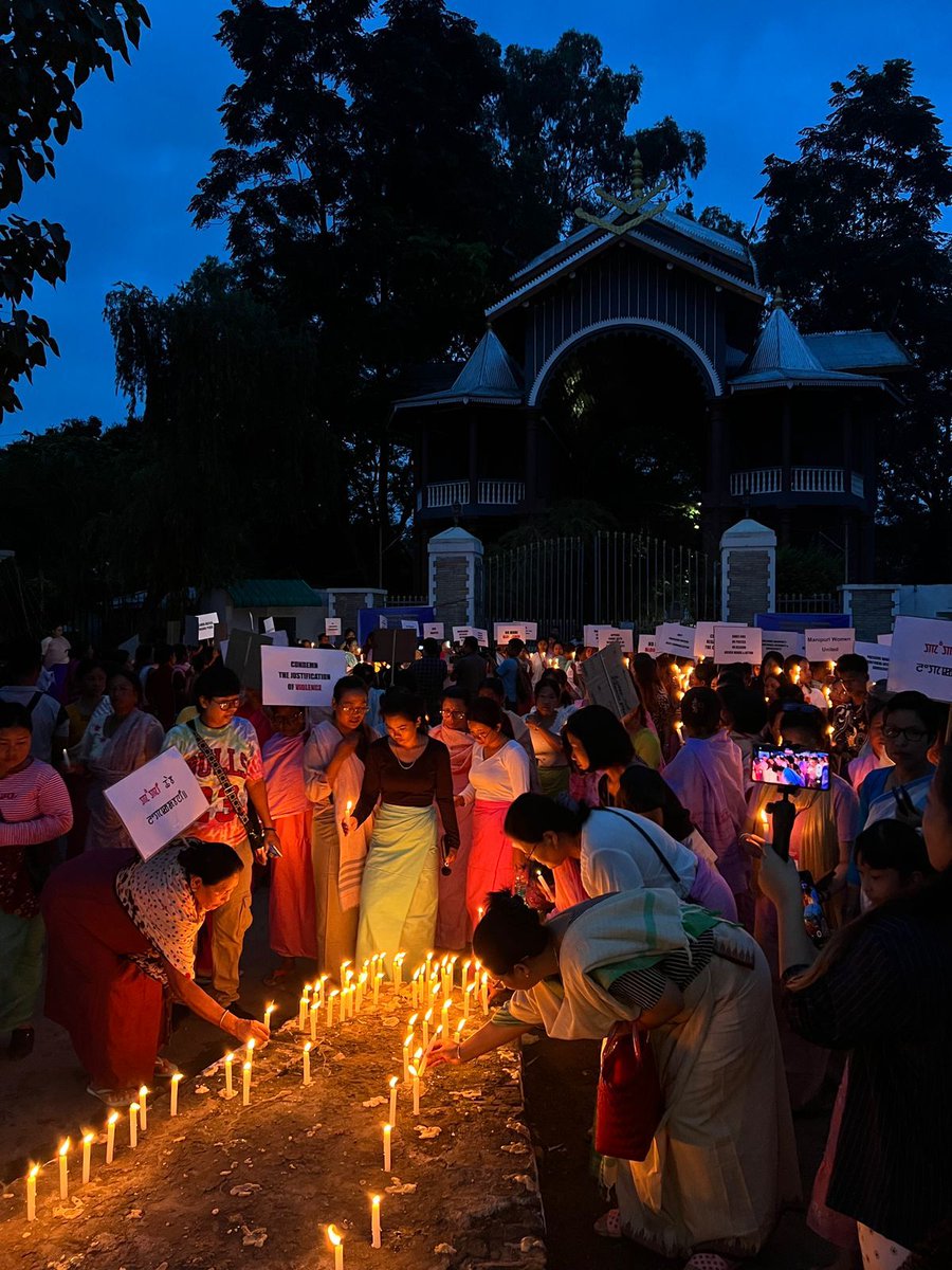 Women, including many survivors of the #ManipurViolence, uniting for peace, harmony, and justice in front of the historic Kangla on the day of #WomenEqualityDay 
Thank you for all that you do, mothers and sisters of Manipur!
#ManipuriWomenUnite
