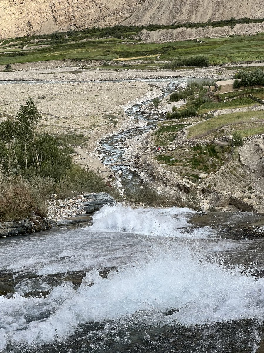 mtayeb's tweet photo. آبشار اسکتول .. زیباک بدخشان
#eskatol #waterfall #zibak #Badakhshan #Afghanistan https://t.co/K52KVKPWLW