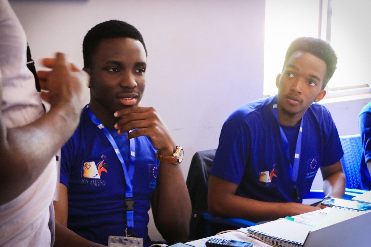 MUBS_Entreship's tweet photo. @EUErasmusPlus @OfficialMubs @Makerere @nche_uganda @4mrpq @Mak_Ict @VU_SBE @MbararaUST @ULisboa_ Congratulations to these #ICT_4MRPQ mobile app development hackathon winners.

Team Hacker - 4th
Kucodinge - 3rd
Obuntu - 2nd
scholarTRACK - 1st (winners)

scholarTRACK is a team from @MbararaUST who travelled from Mbarara and emerged overall winners.

#MUBSEIIC https://t.co/9ysdyrkbhQ
