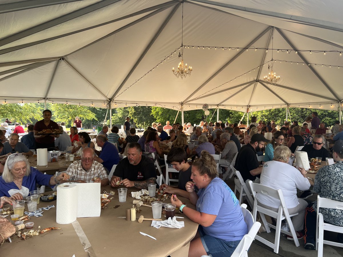 argylecc's tweet image. There&apos;s no such thing as too many crabs! #crabfeast 🦀