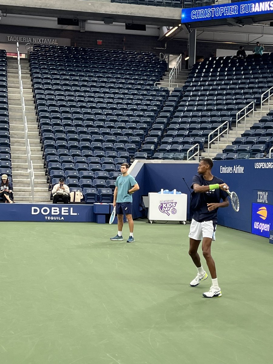 kjer26's tweet photo. Have I mentioned I love #USOpen Fan Week? 🎾💕 https://t.co/CL6kdLscpR