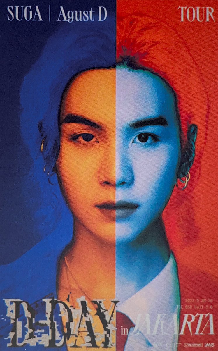 beyondtheakward's tweet photo. D-DAY Tour VIP Benefit photocards cut
@912daze photos
#btsscan #btsphotocard https://t.co/fqJsxgOncO