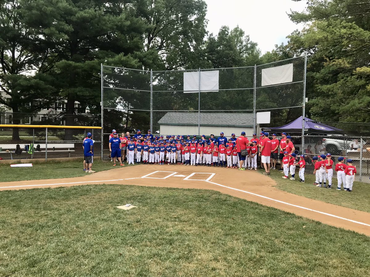 Hood_Baseball's tweet photo. Awesome time supporting our local little leaguers! https://t.co/WH92SWg0Sn