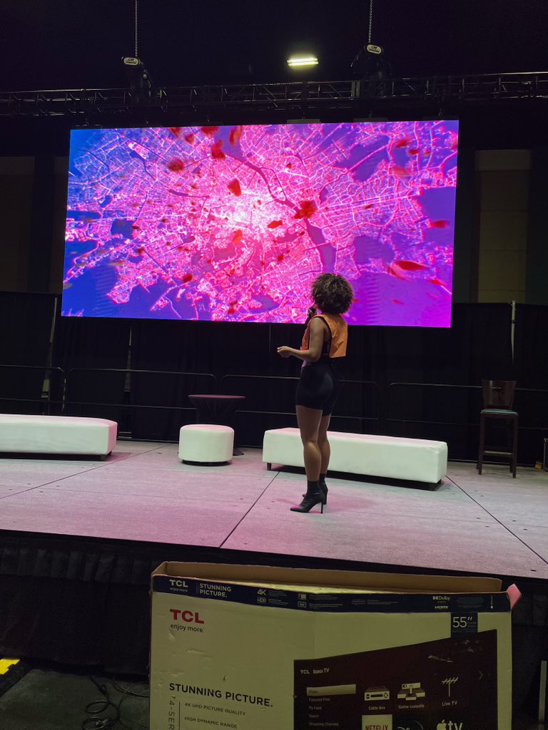 Web3_Kimberly's tweet photo. I am an🗽 NYC native fueling Web3 & NFT excitement! 💻 CEO of @uglyducksociety, launching soon. 🚀 Empowering the Black community to embrace Web3 entrepreneurship. Let's forge a path of digital success, together! 💪🌐 #EmpowerWeb3 #NFTInspiration #NYCtoWeb3 https://t.co/hb7zZ6oB0A