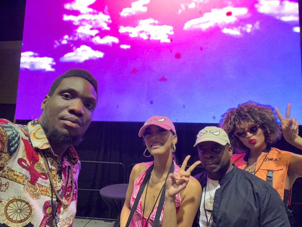 Web3_Kimberly's tweet photo. I am an🗽 NYC native fueling Web3 & NFT excitement! 💻 CEO of @uglyducksociety, launching soon. 🚀 Empowering the Black community to embrace Web3 entrepreneurship. Let's forge a path of digital success, together! 💪🌐 #EmpowerWeb3 #NFTInspiration #NYCtoWeb3 https://t.co/hb7zZ6oB0A