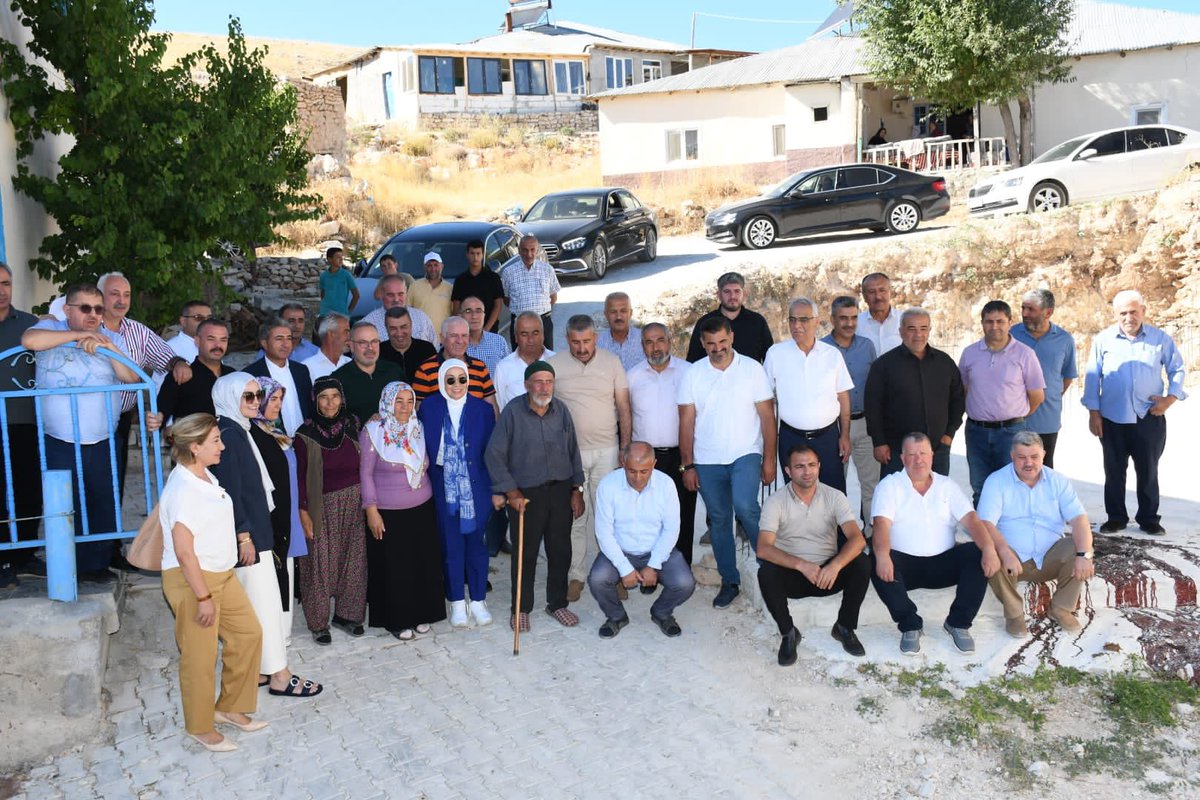 oznurcalik's tweet photo. İstanbul Milletvekilimiz @halisdalkilic ile birlikte Darende ilçemizde İsmail Özdemir’in hanesine misafir olduk. https://t.co/ZpzIiQuS4x