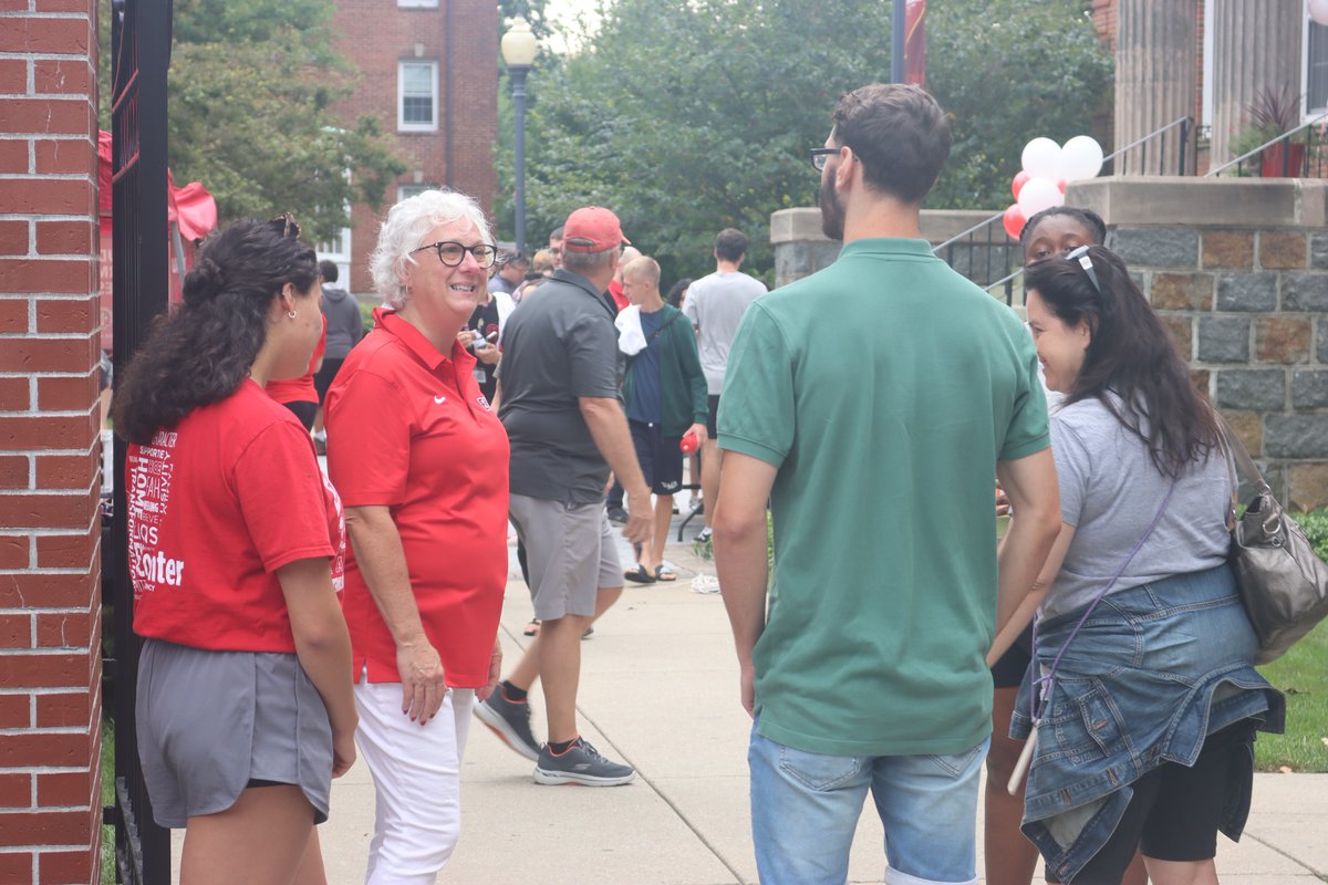 EasternNazarene's tweet photo. Eastern Nazarene's Class of 2027 has arrived! https://t.co/8PRKkf9Pgg